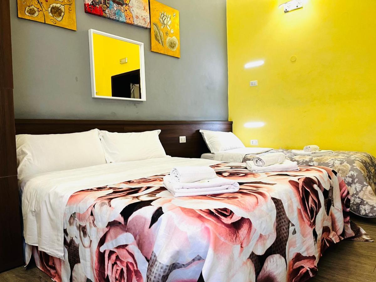 Holiday Rome Guesthouse Екстер'єр фото