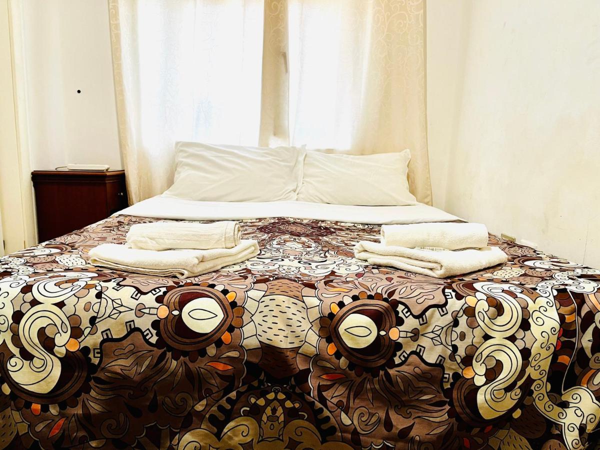 Holiday Rome Guesthouse Екстер'єр фото