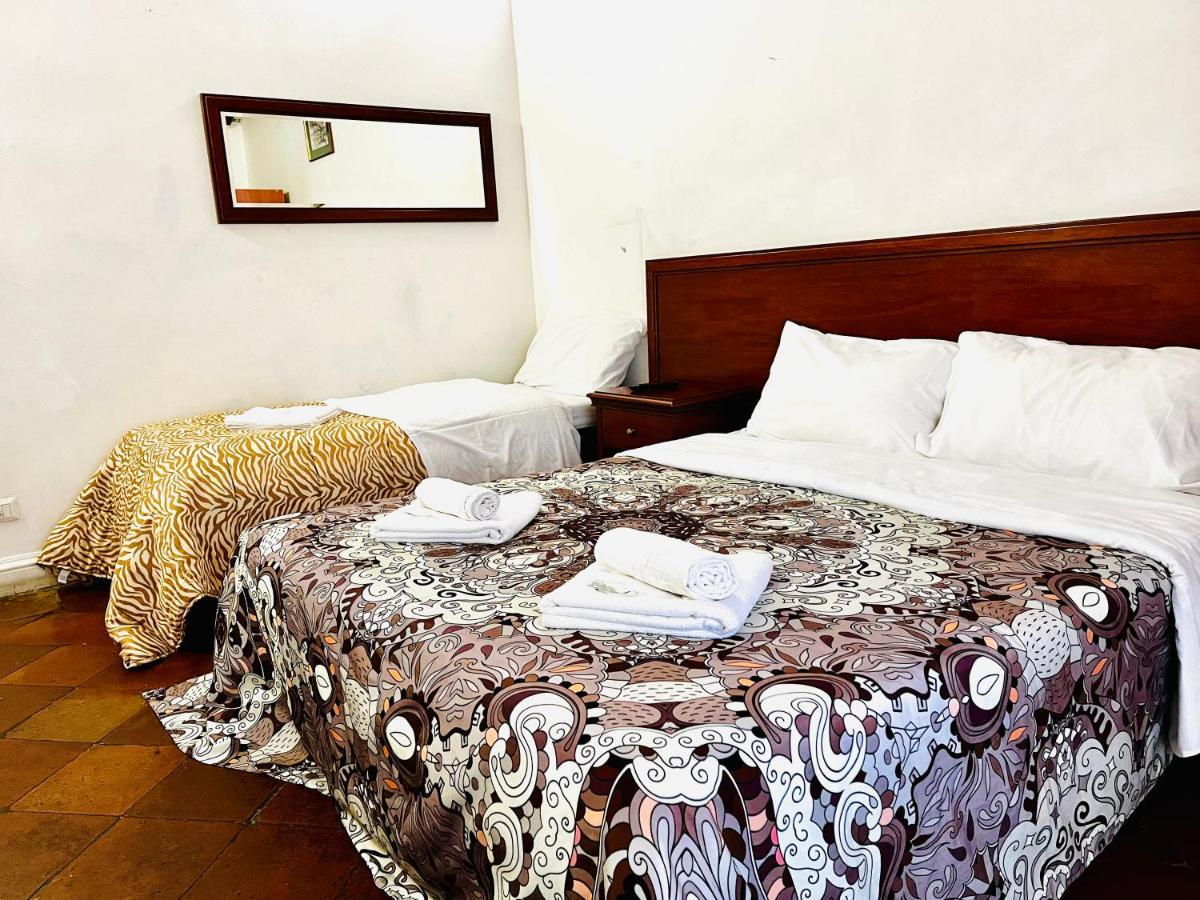 Holiday Rome Guesthouse Екстер'єр фото