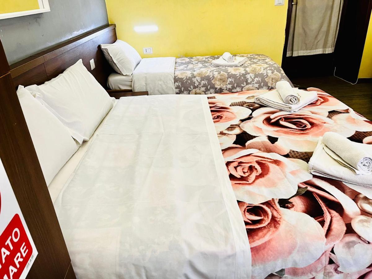 Holiday Rome Guesthouse Екстер'єр фото
